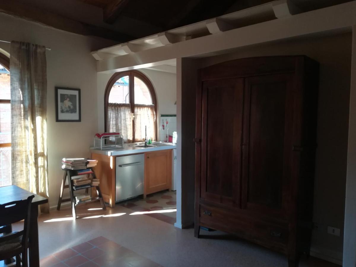 Tenuta Montanello B&B Кастільйоне-Фаллетто Екстер'єр фото
