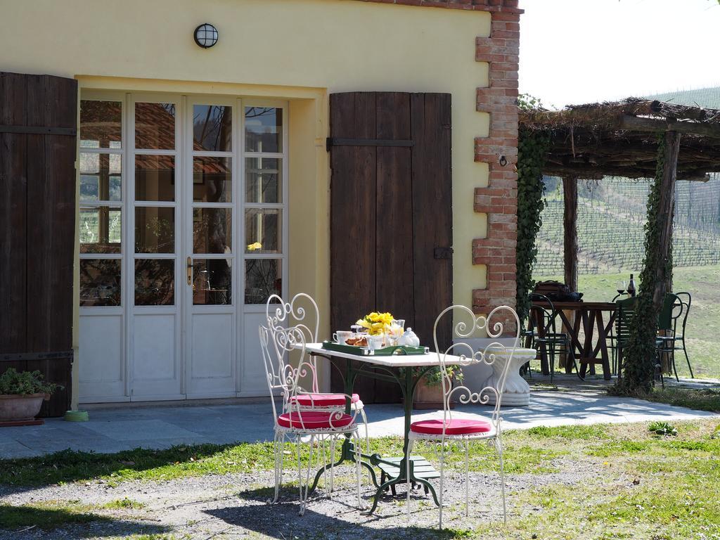 Tenuta Montanello B&B Кастільйоне-Фаллетто Екстер'єр фото